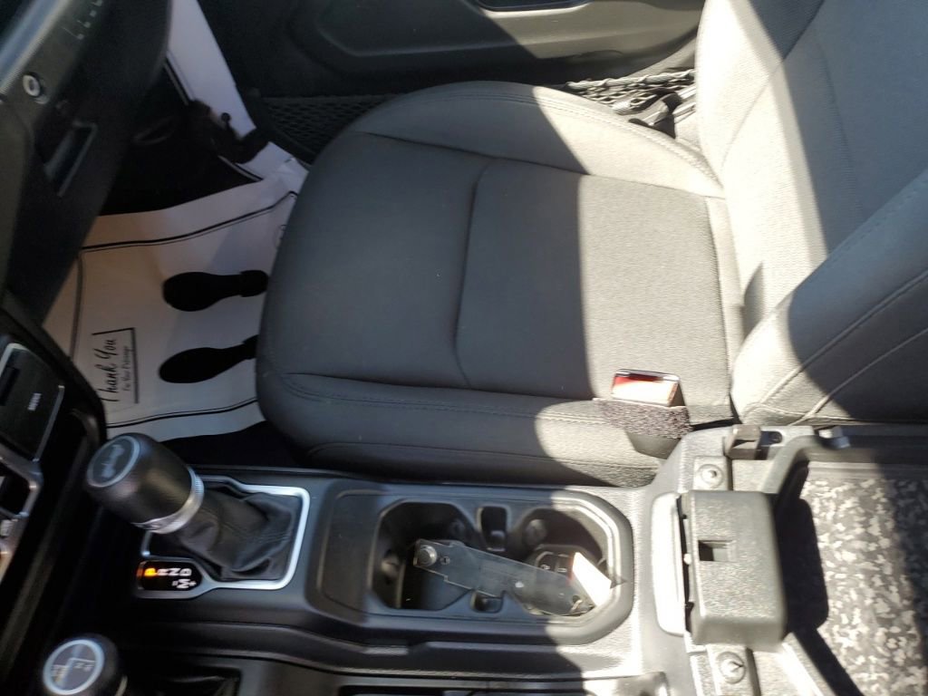 Used 2021 Jeep Wrangler Unlimited Sport image 23