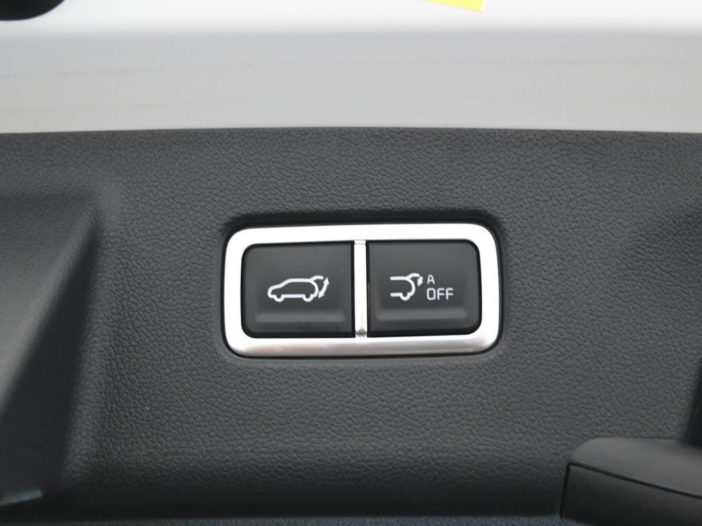 Used 2025 Kia Sorento EX w/ Panoramic Sunroof Package FWD image 39