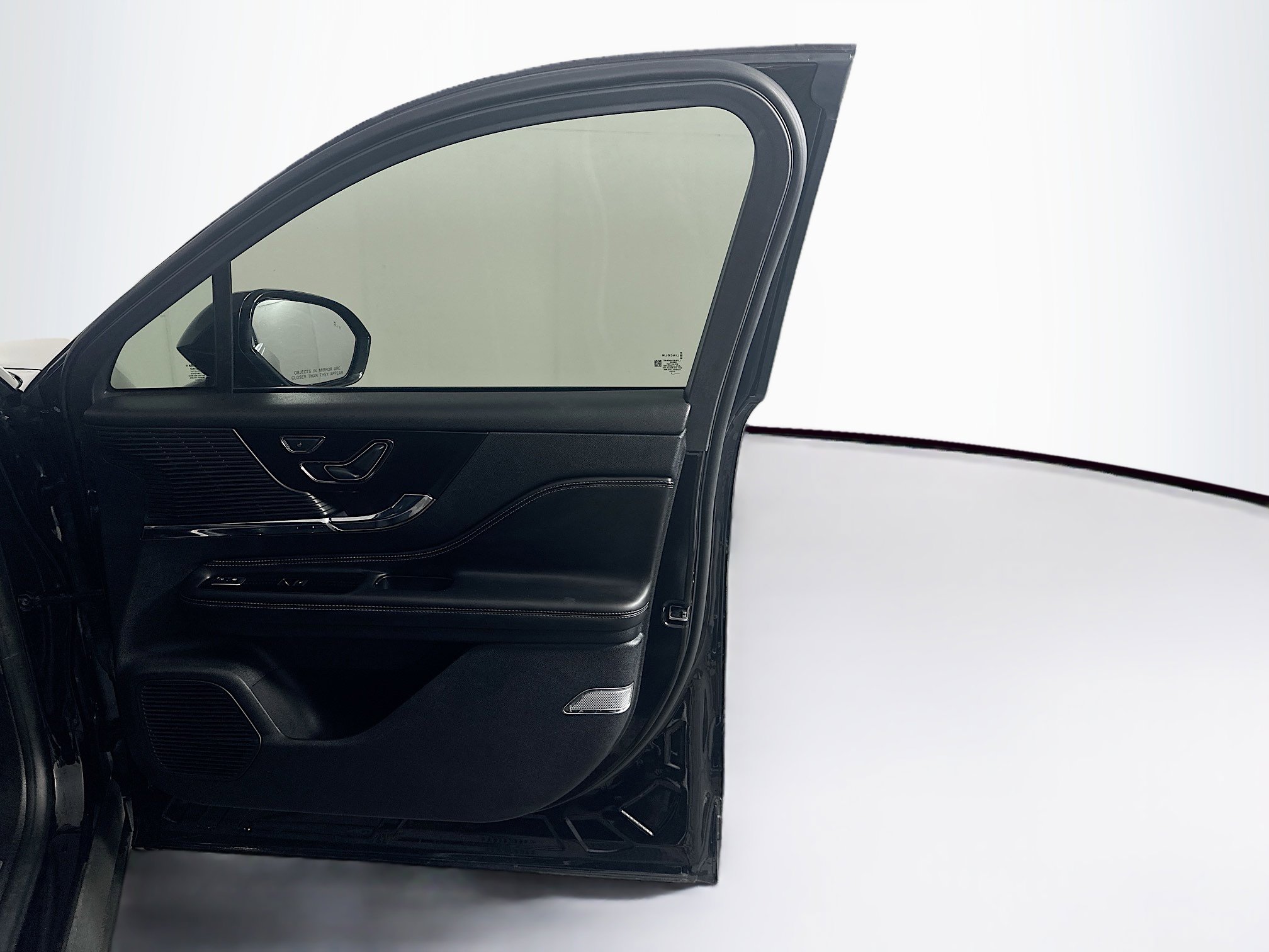 Used 2022 Lincoln Corsair FWD image 33