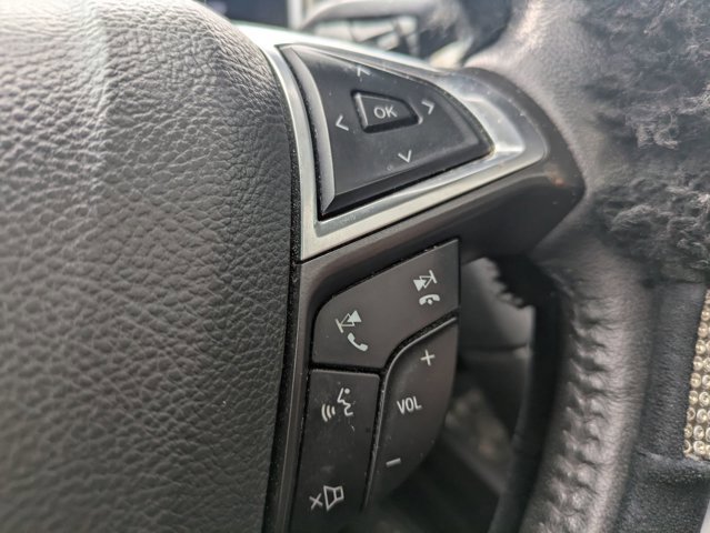 Used 2015 Ford Fusion SE w/ Equipment Group 202A FWD image 14