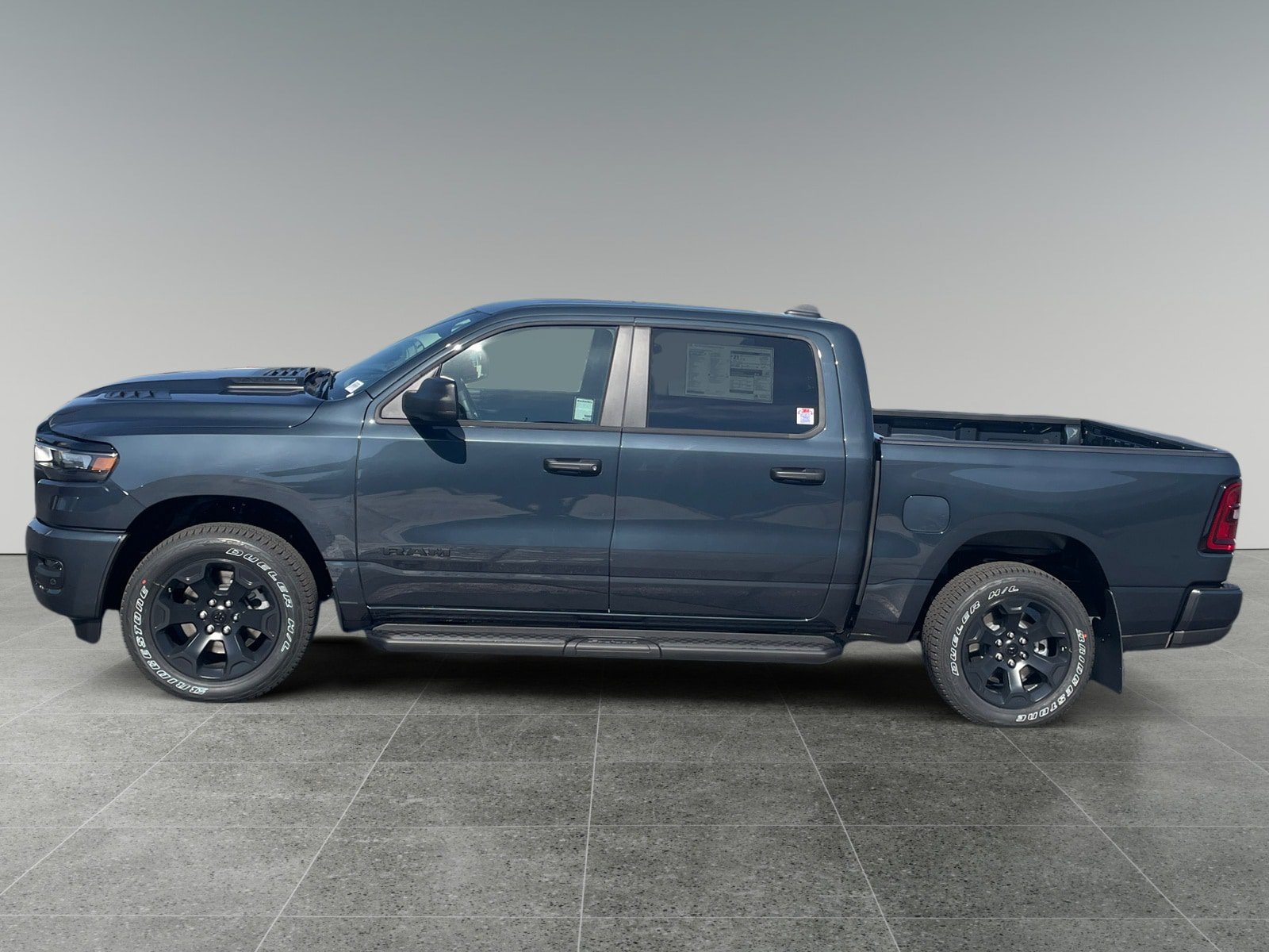 New 2026 RAM 1500 Express AWD/4WD image 2