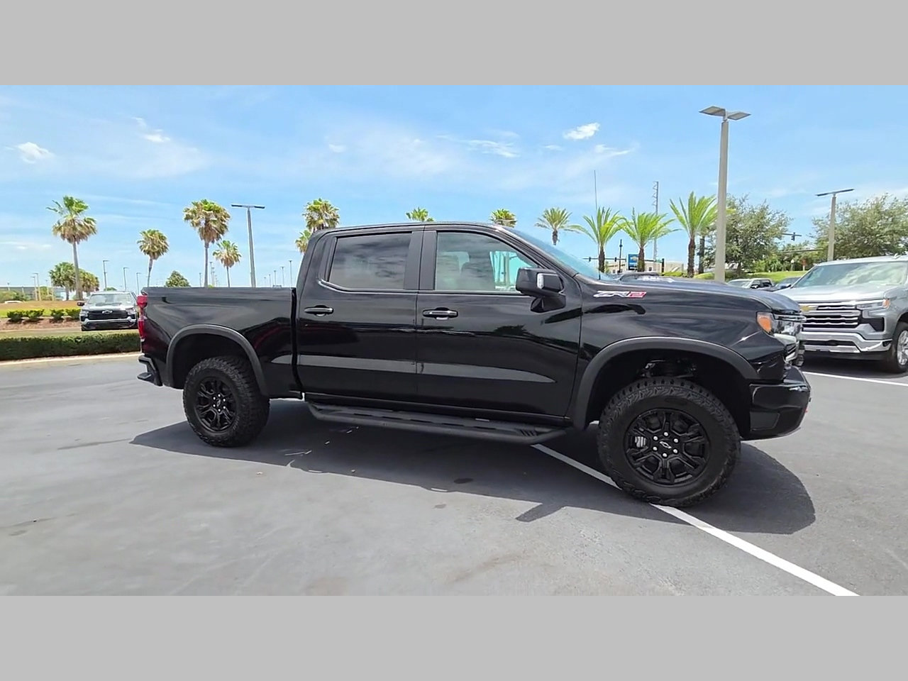 New 2026 Chevrolet Silverado 1500 ZR2 AWD/4WD image 17