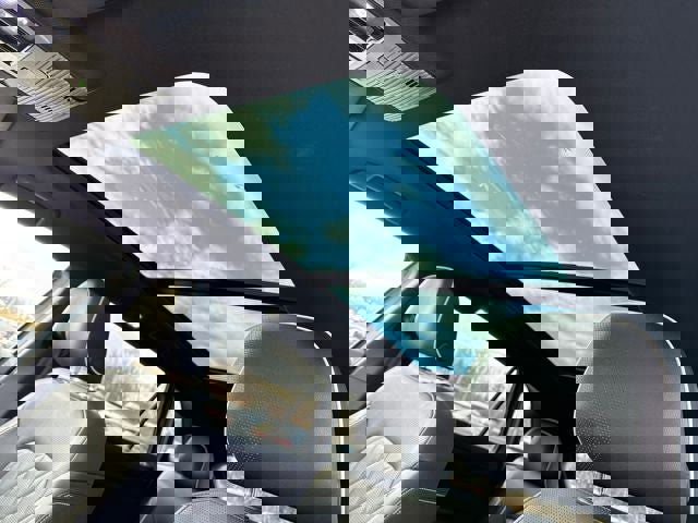 Used 2025 Volkswagen Atlas Cross Sport SEL Premium R-Line image 24