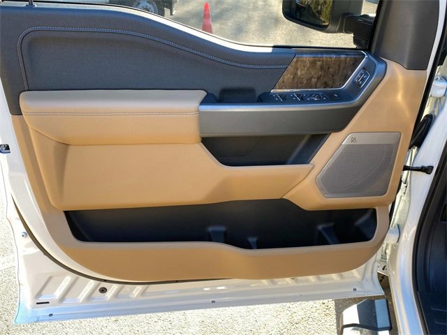 Used 2026 Ford F250 Lariat w/ Chrome Package image 12