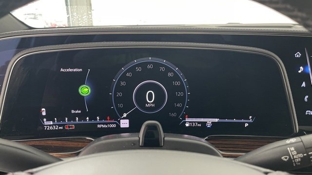 Used 2022 Cadillac Escalade ESV Premium Luxury image 37