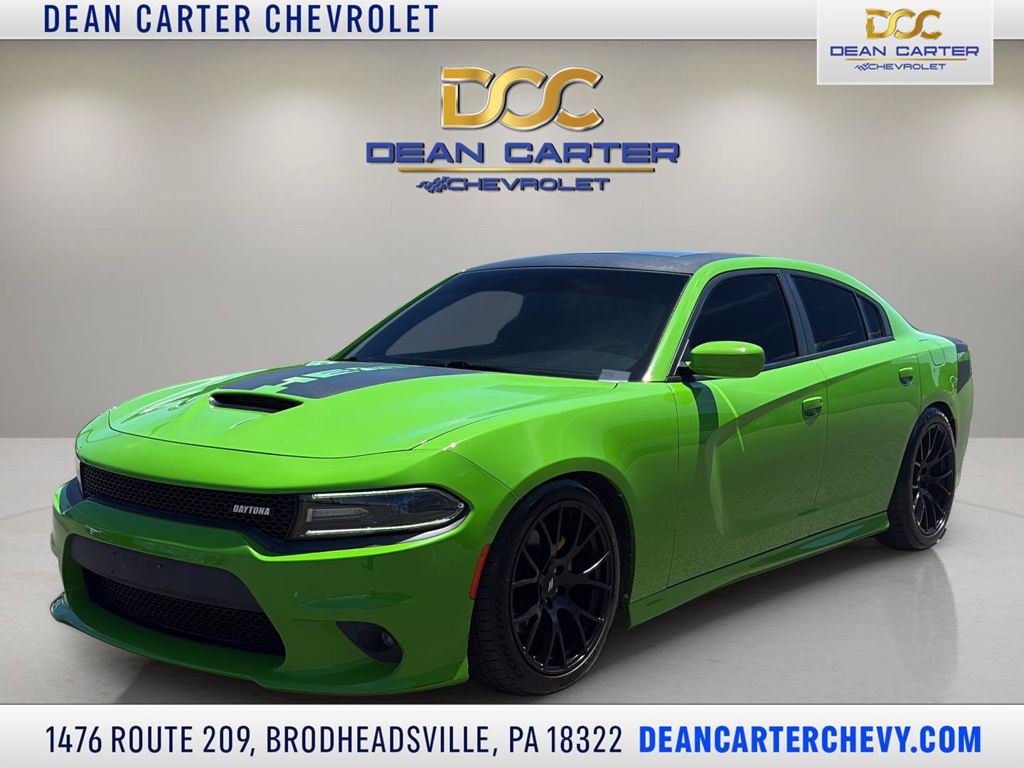 Used 2017 Dodge Charger R/T RWD image 1