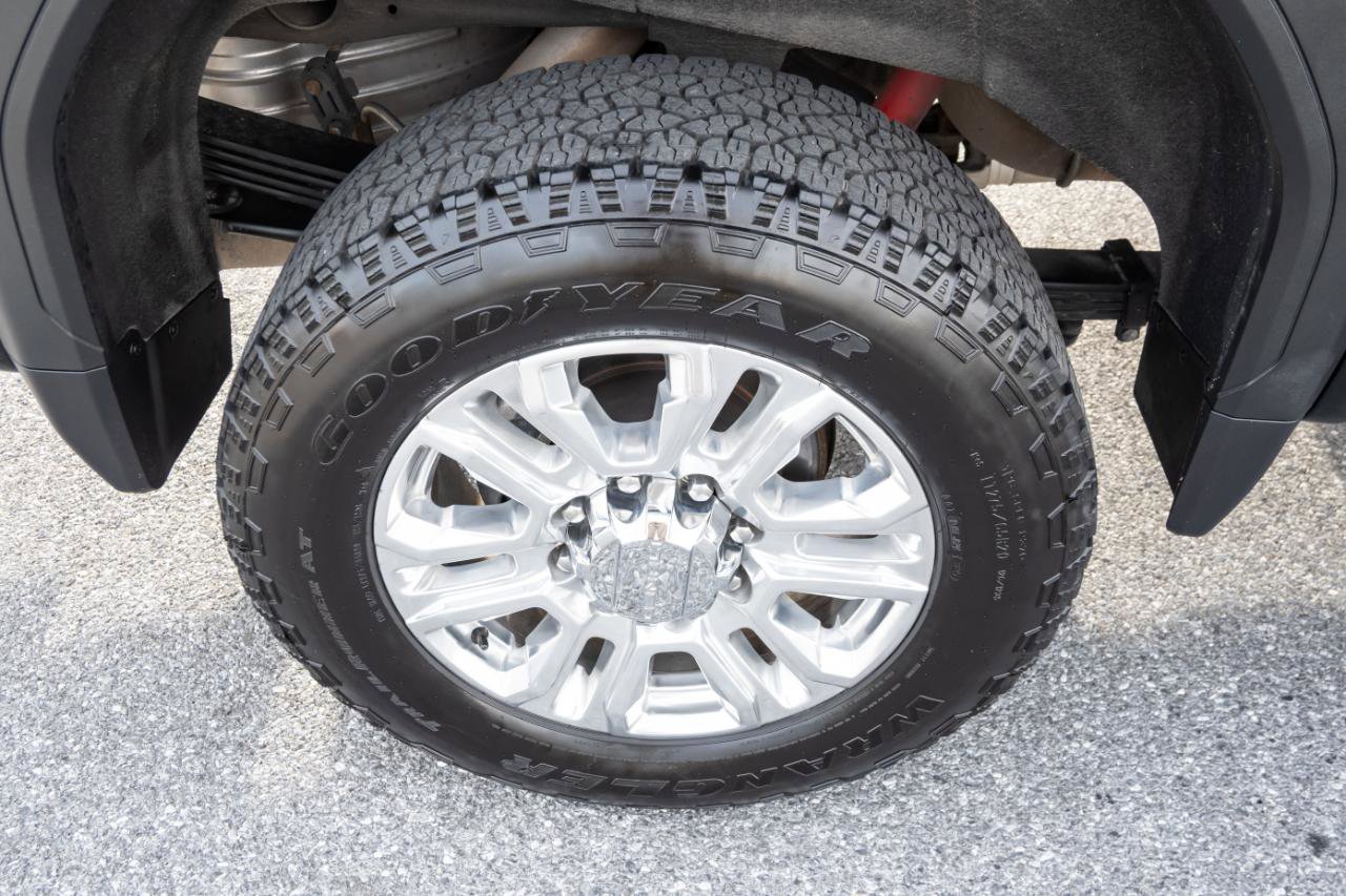 Used 2023 GMC Sierra 2500 Denali w/ Denali Ultimate Package image 50