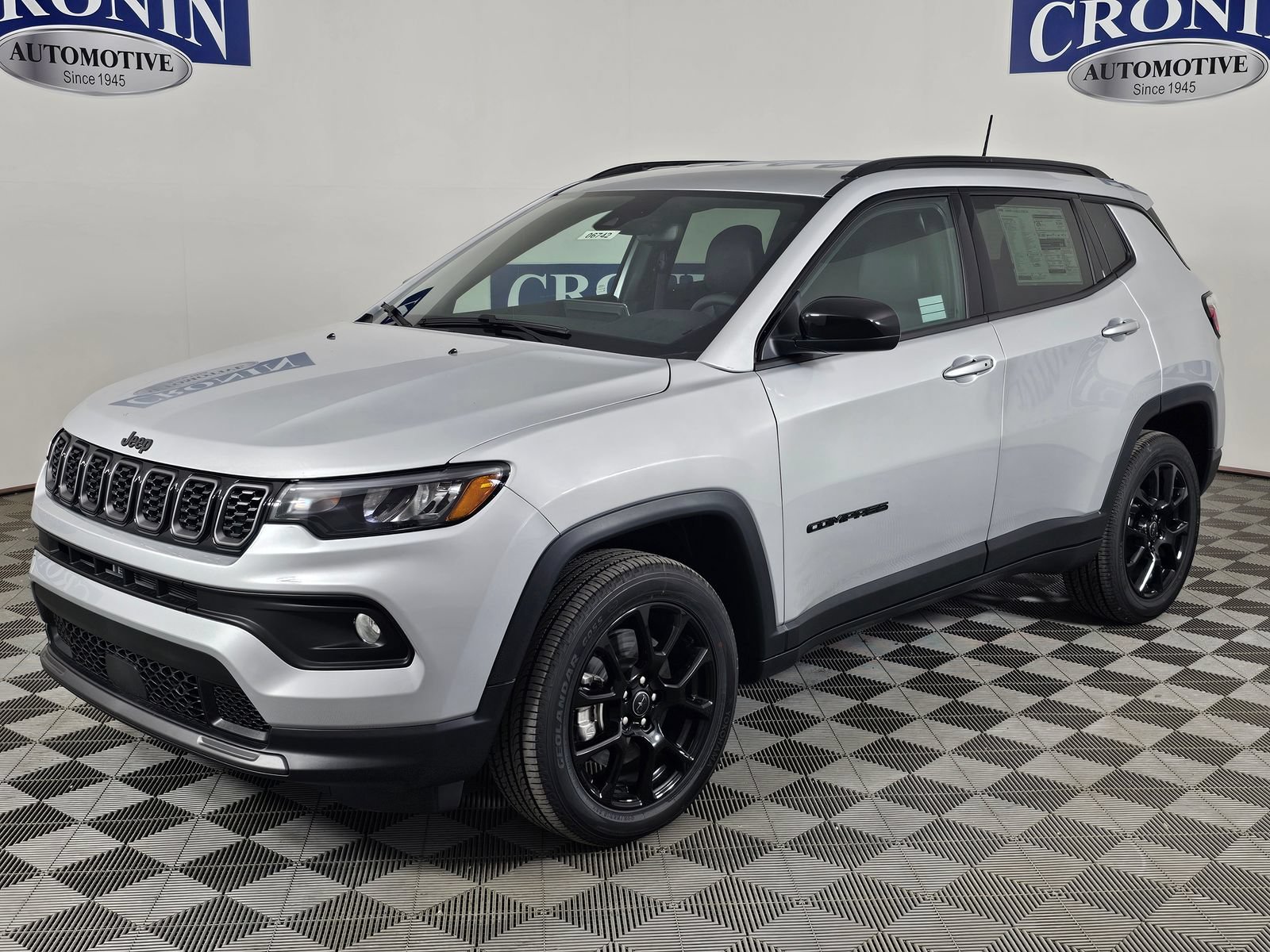 New 2026 Jeep Compass Latitude AWD/4WD image 33