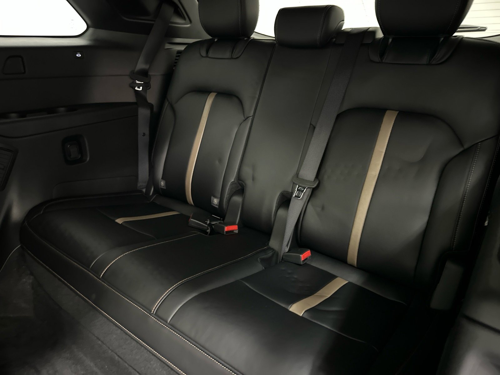 New 2025 MAZDA CX-90 Plug-In Hybrid w/ Premium Plus image 19