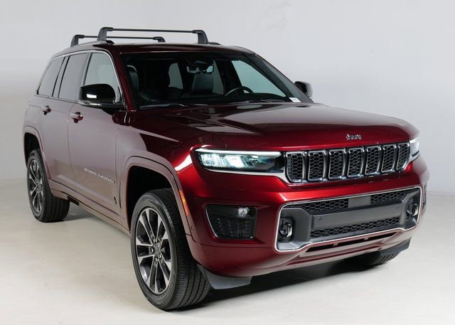 Used 2022 Jeep Grand Cherokee Overland w/ Luxury Tech Group IV