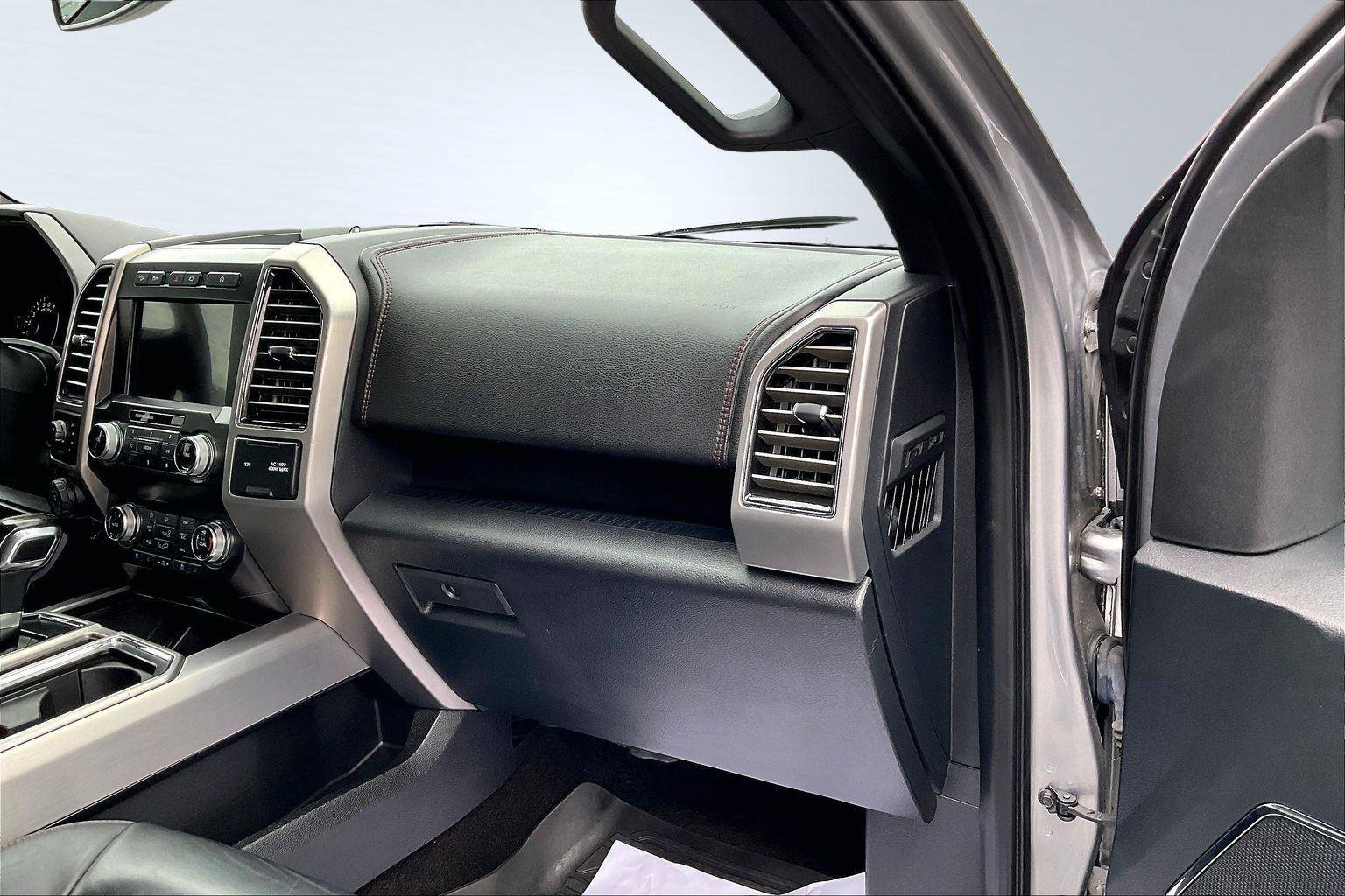 Used 2020 Ford F150 Platinum w/ Equipment Group 701A Luxury image 18