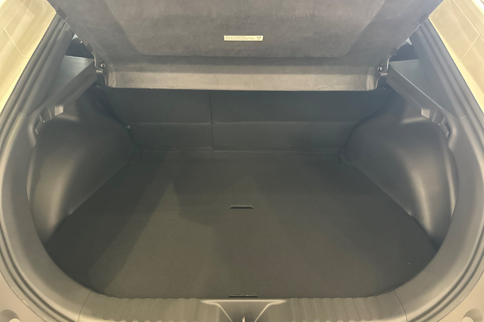 New 2026 Toyota C-HR AWD/4WD image 17