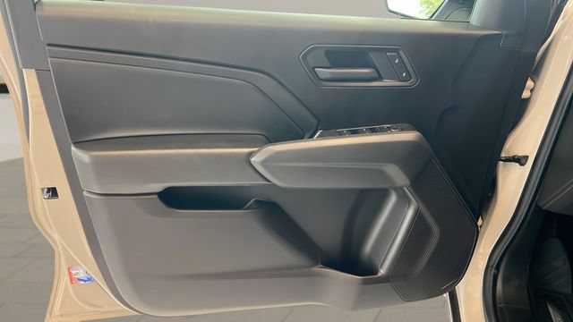 New 2026 Chevrolet Colorado Trail Boss AWD/4WD image 12