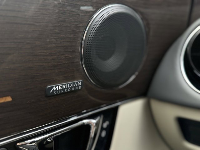 Used 2019 Jaguar XJ L Supercharged image 15