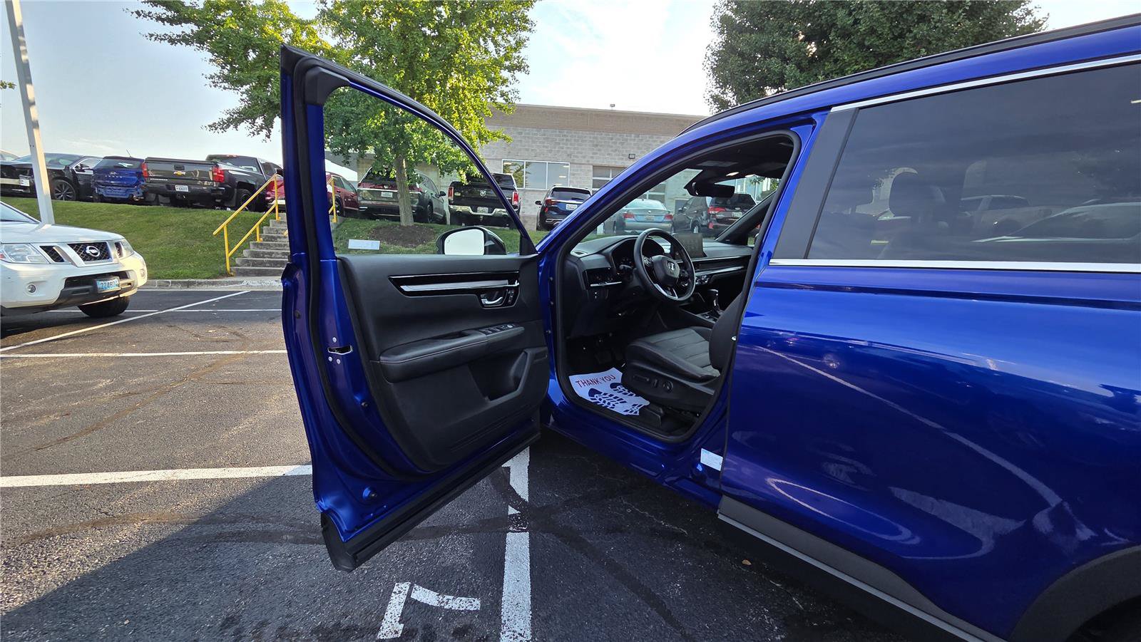 Used 2024 Honda CR-V Sport Touring image 10