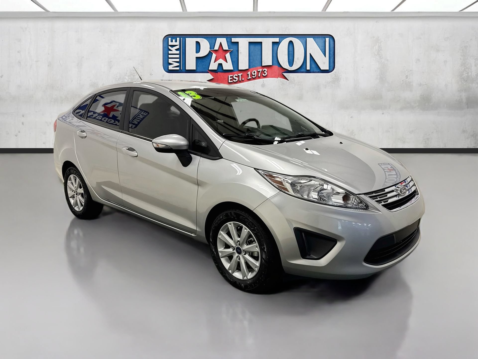 Used 2013 Ford Fiesta SE