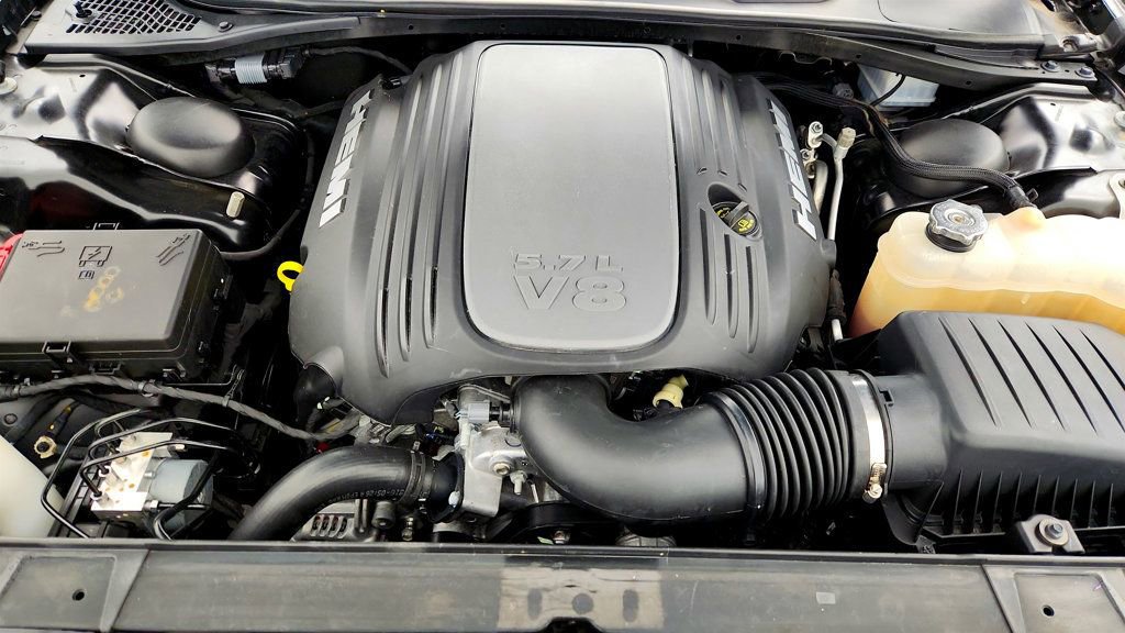 Used 2023 Dodge Challenger R/T w/ Blacktop Package image 27