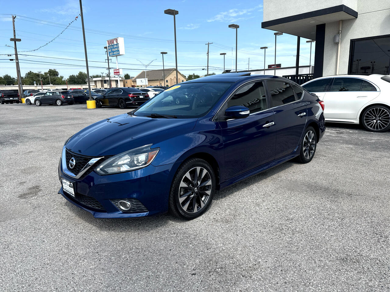 Used 2017 Nissan Sentra SR Turbo w/ SR Turbo Premium Package image 2