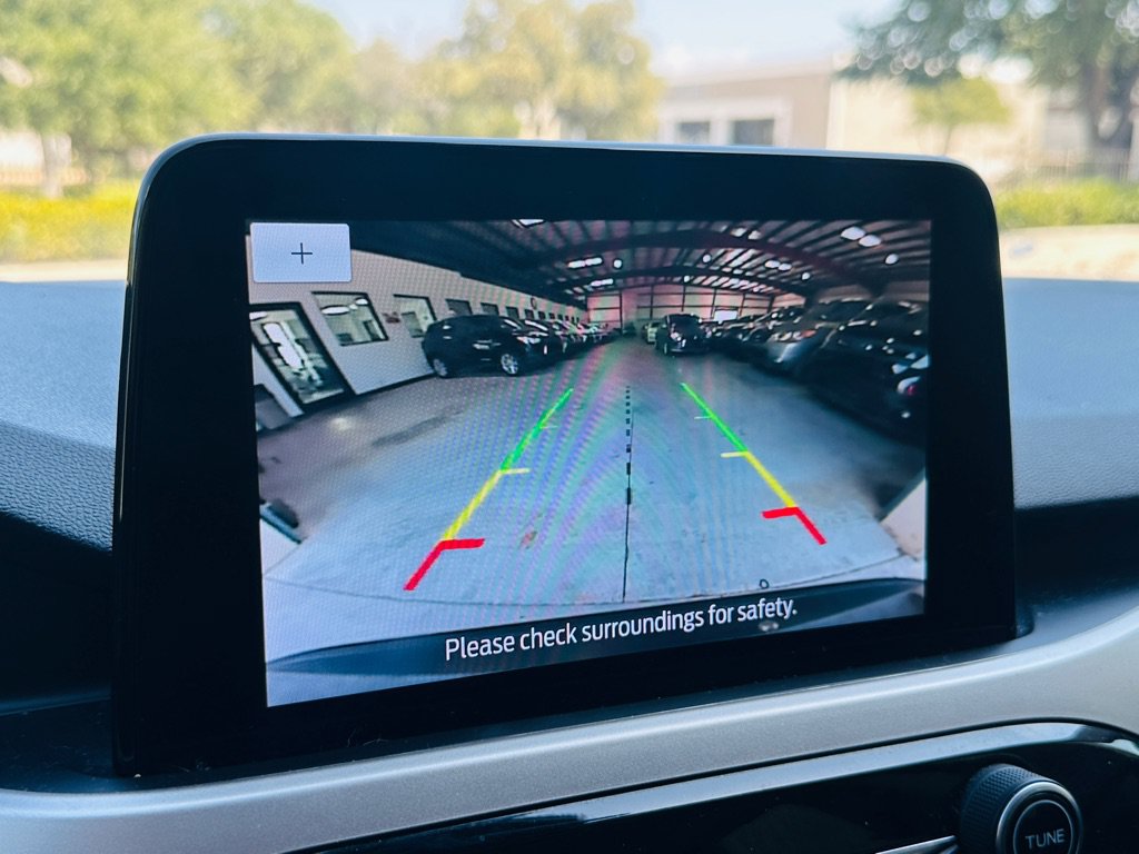 Used 2020 Ford Escape SEL FWD image 18