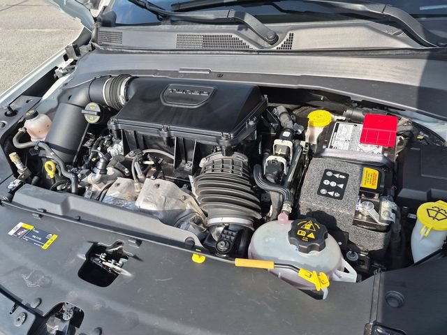 Used 2025 Jeep Compass Latitude AWD/4WD image 35