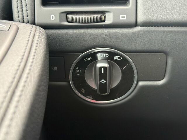 Used 2016 Mercedes-Benz G 63 AMG 4MATIC image 34