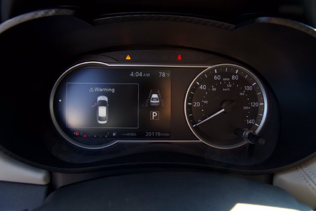 Used 2020 Nissan Versa SV FWD image 20