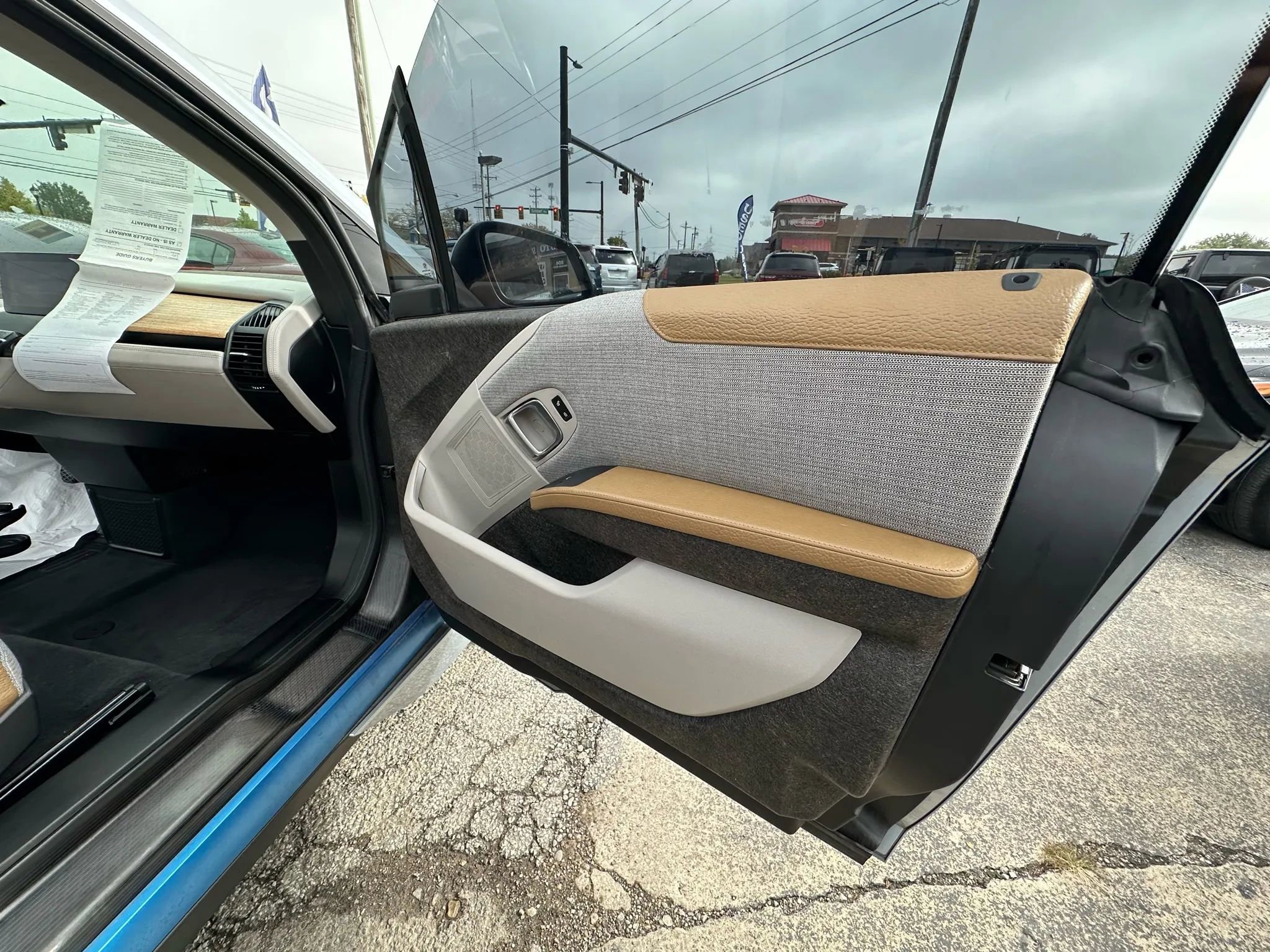 Used 2014 BMW i3 RWD image 26