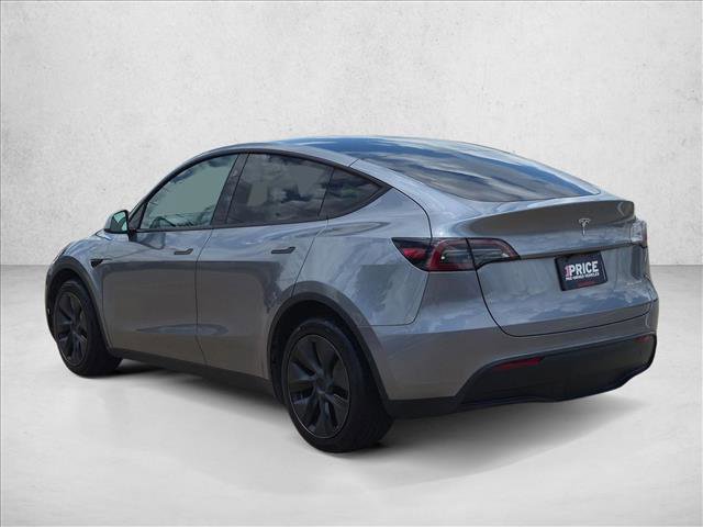 Used 2025 Tesla Model Y Long Range AWD/4WD image 7