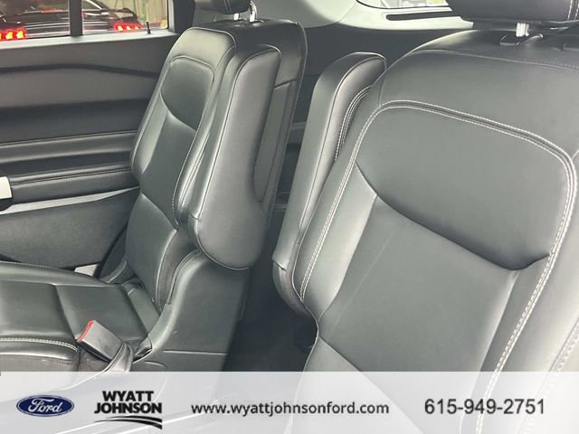Certified 2022 Ford Explorer XLT w/ Equipment Group 202A image 21