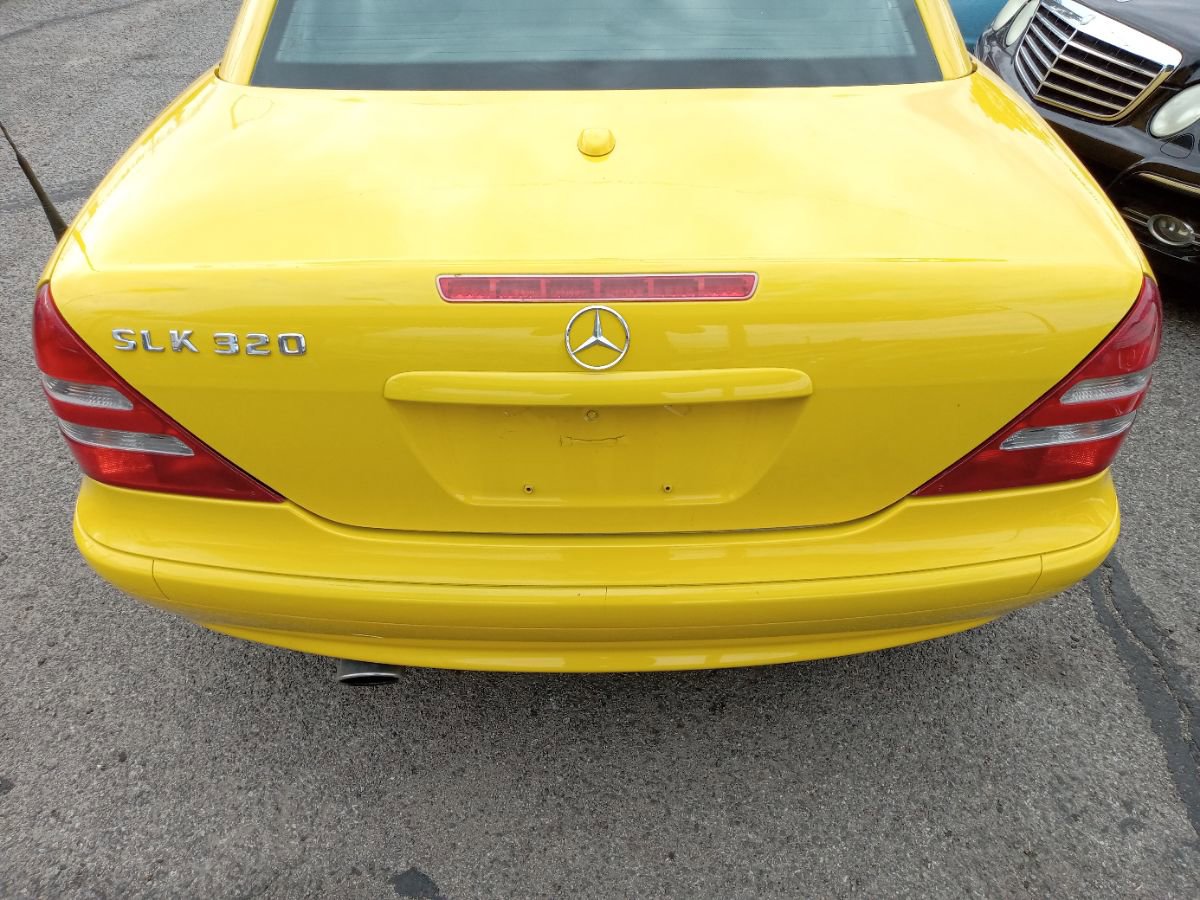 Used 2002 Mercedes-Benz SLK 320 image 10