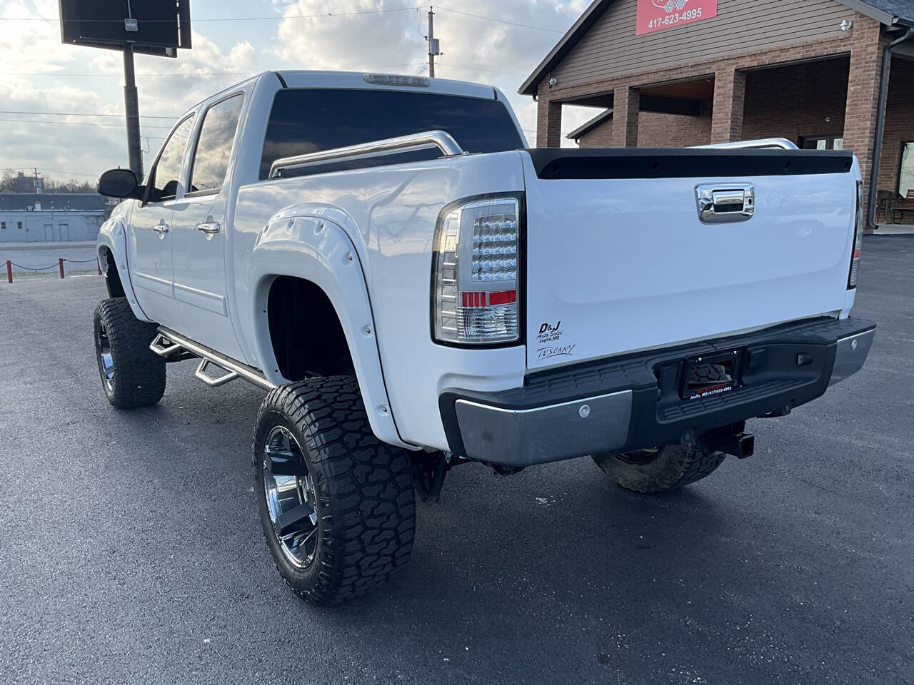 Used 2013 GMC Sierra 1500 SLE w/ Power Tech Package image 3