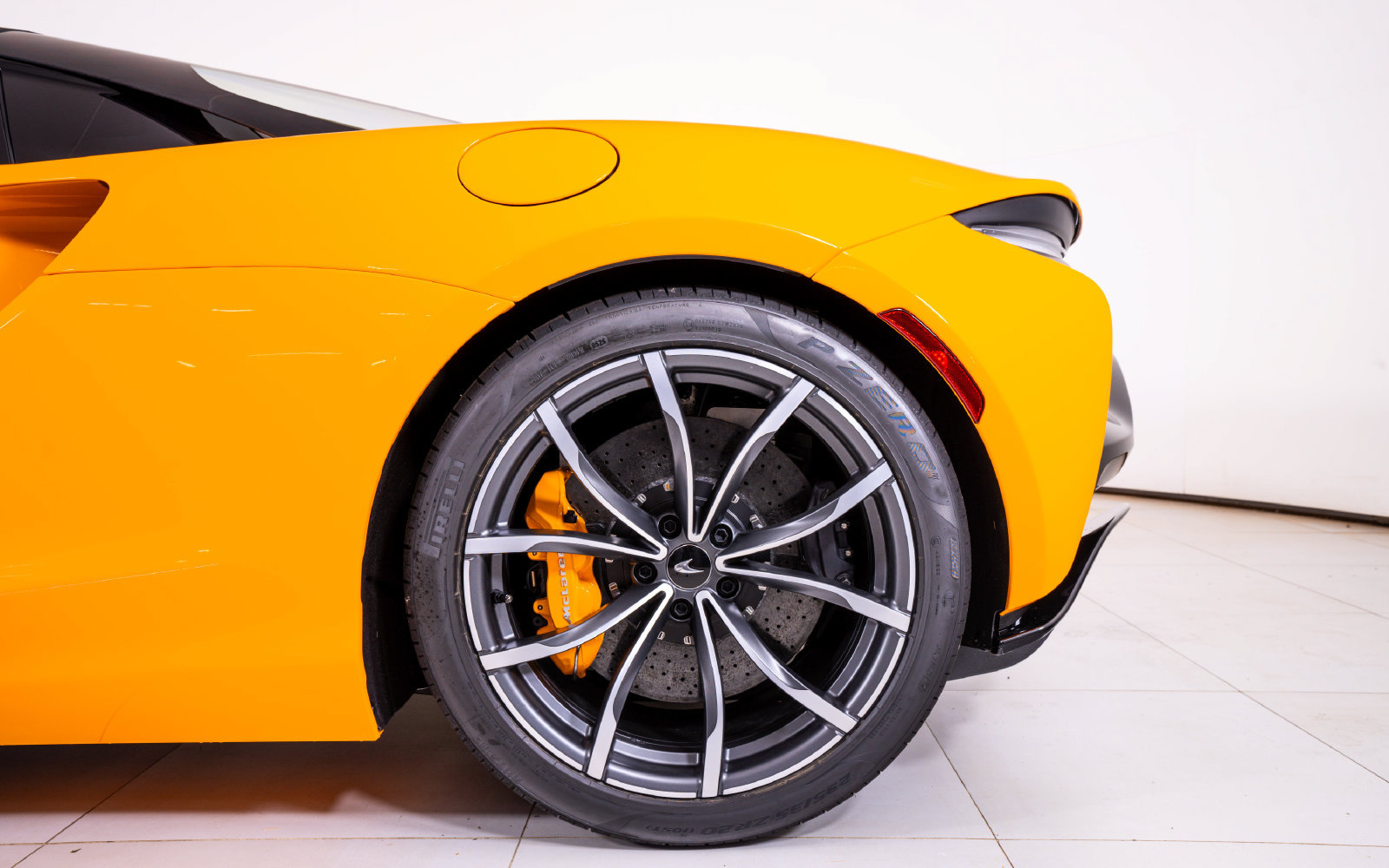 New 2027 McLaren Artura Spider RWD image 17