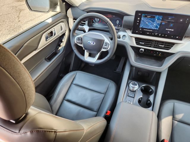 New 2026 Ford Explorer Active w/ Active Comfort Package AWD/4WD image 10