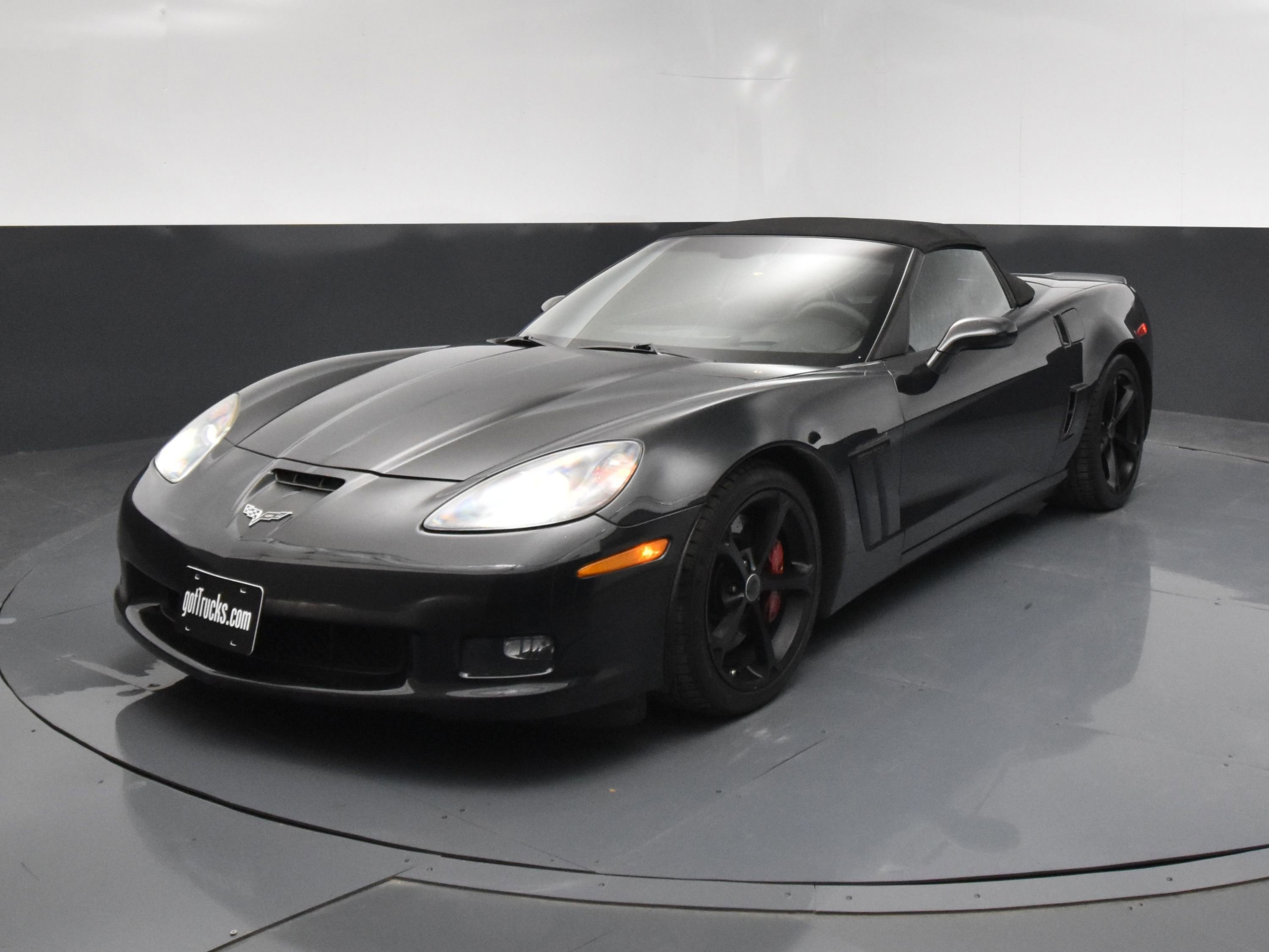 Used 2012 Chevrolet Corvette Grand Sport w/ 3LT Preferred Equipment Group image 2