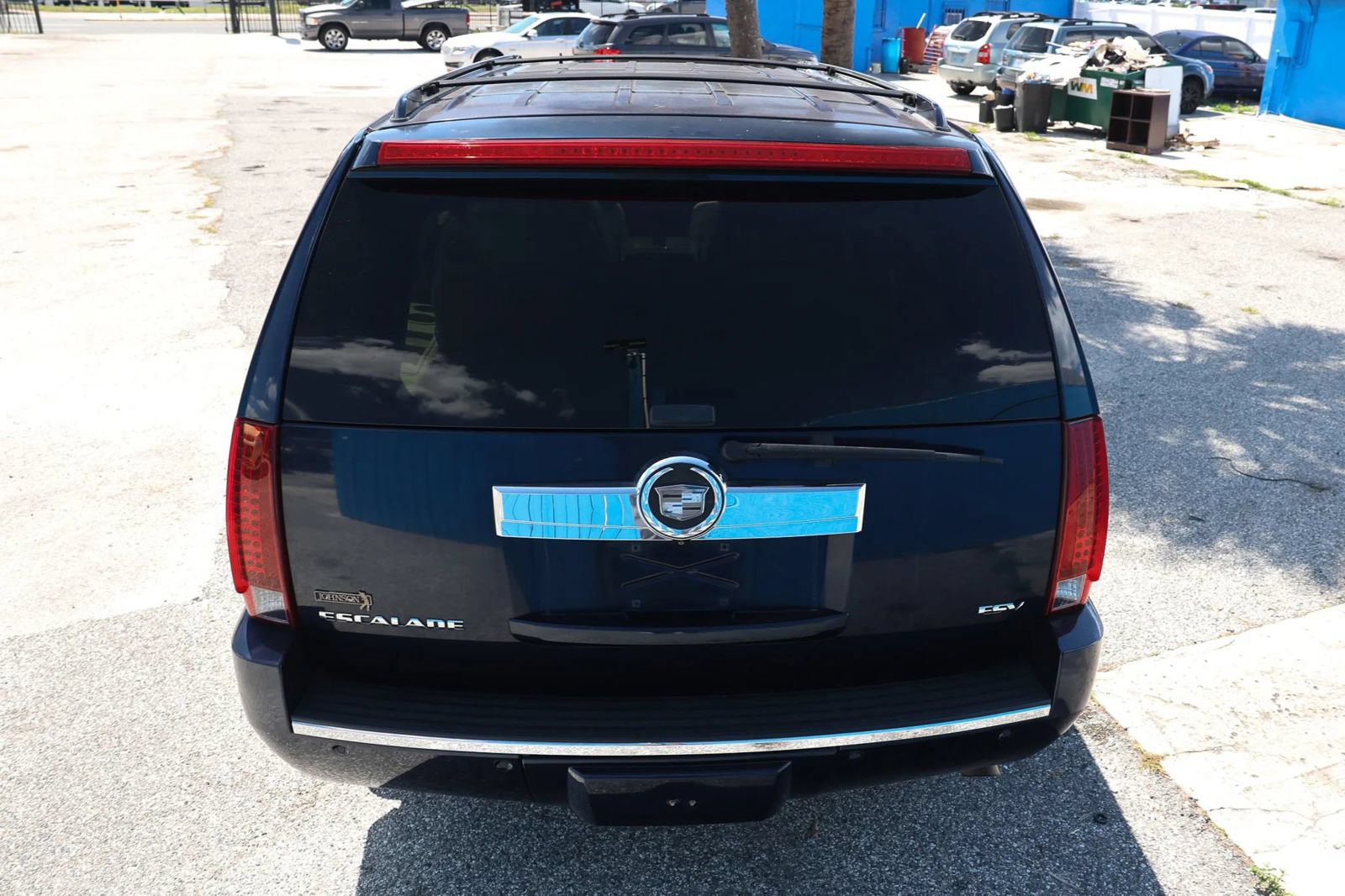 Used 2007 Cadillac Escalade ESV AWD w/ Information Package image 6