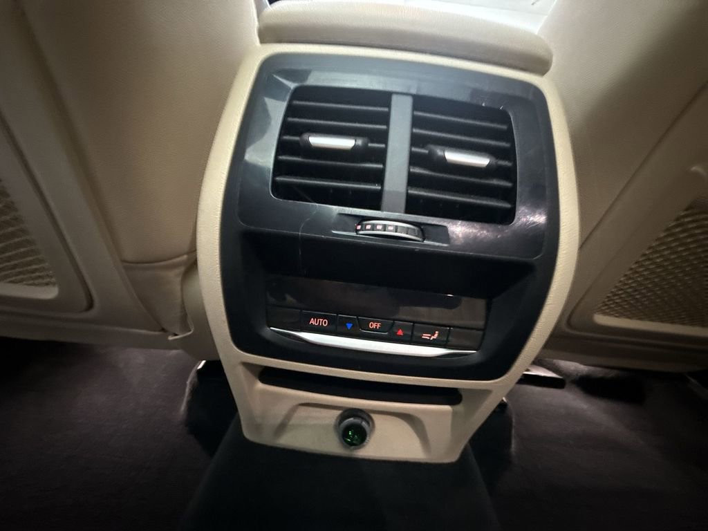 Used 2018 BMW X3 xDrive30i AWD/4WD image 24