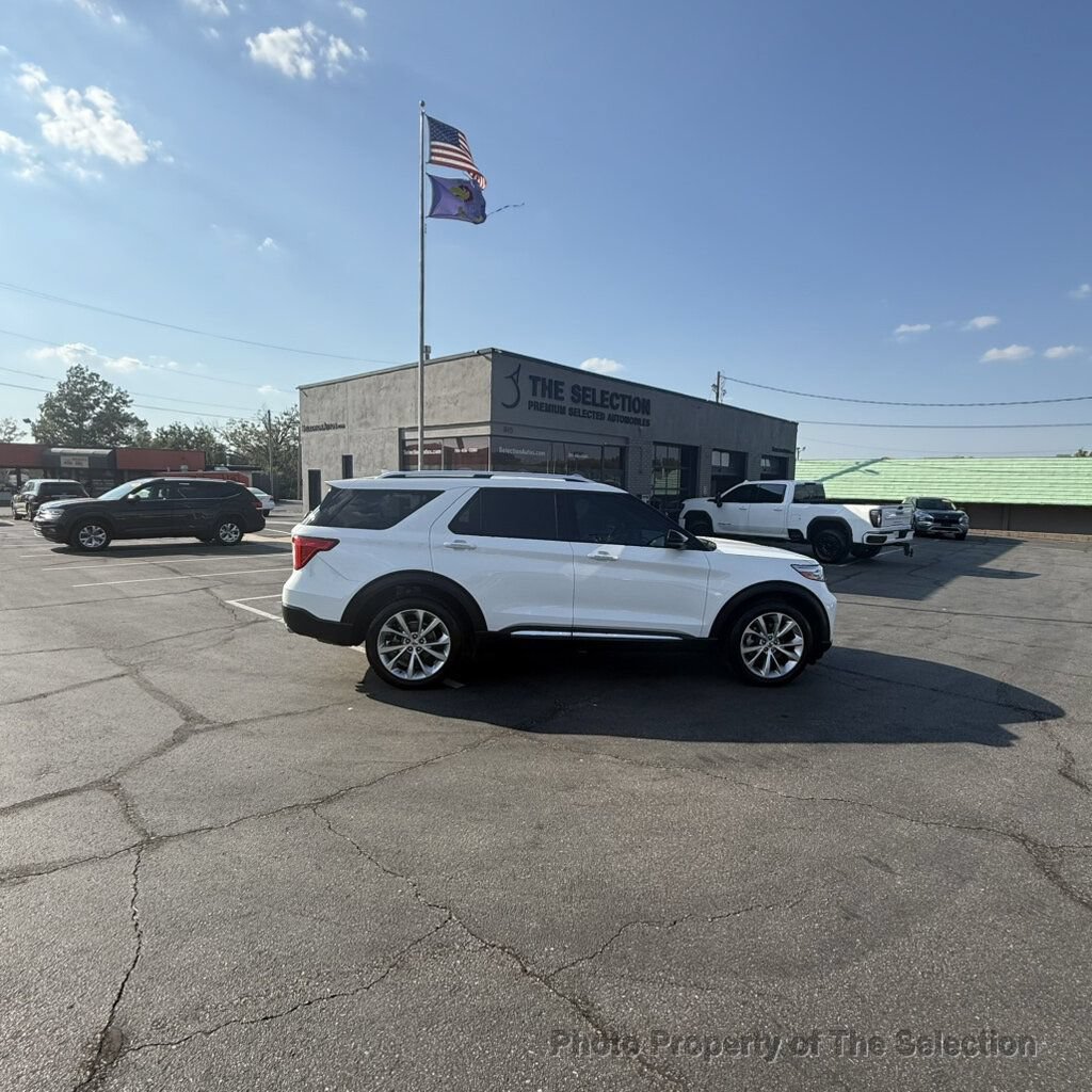 Used 2021 Ford Explorer Platinum w/ Equipment Group 601A AWD/4WD image 18