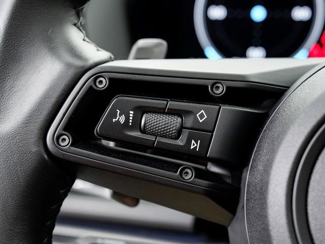 Certified 2025 Porsche Panamera 4 image 13