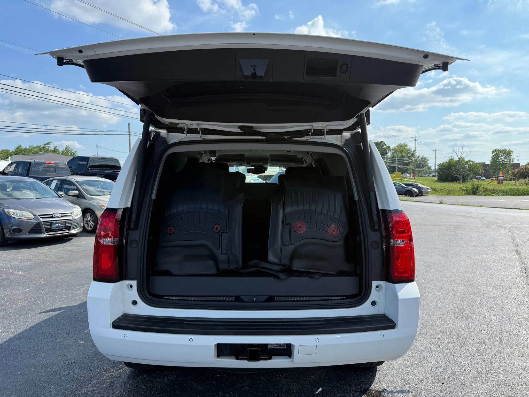 Used 2017 Chevrolet Tahoe LT image 34