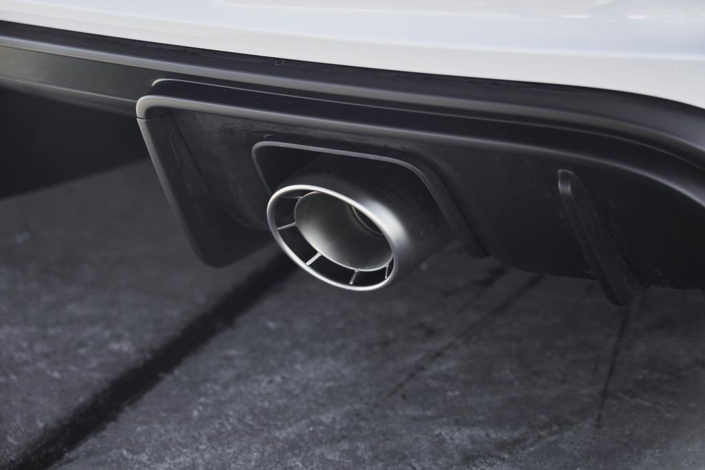 Used 2025 Porsche 718 Cayman GT4 RS w/ Weissach Package image 22