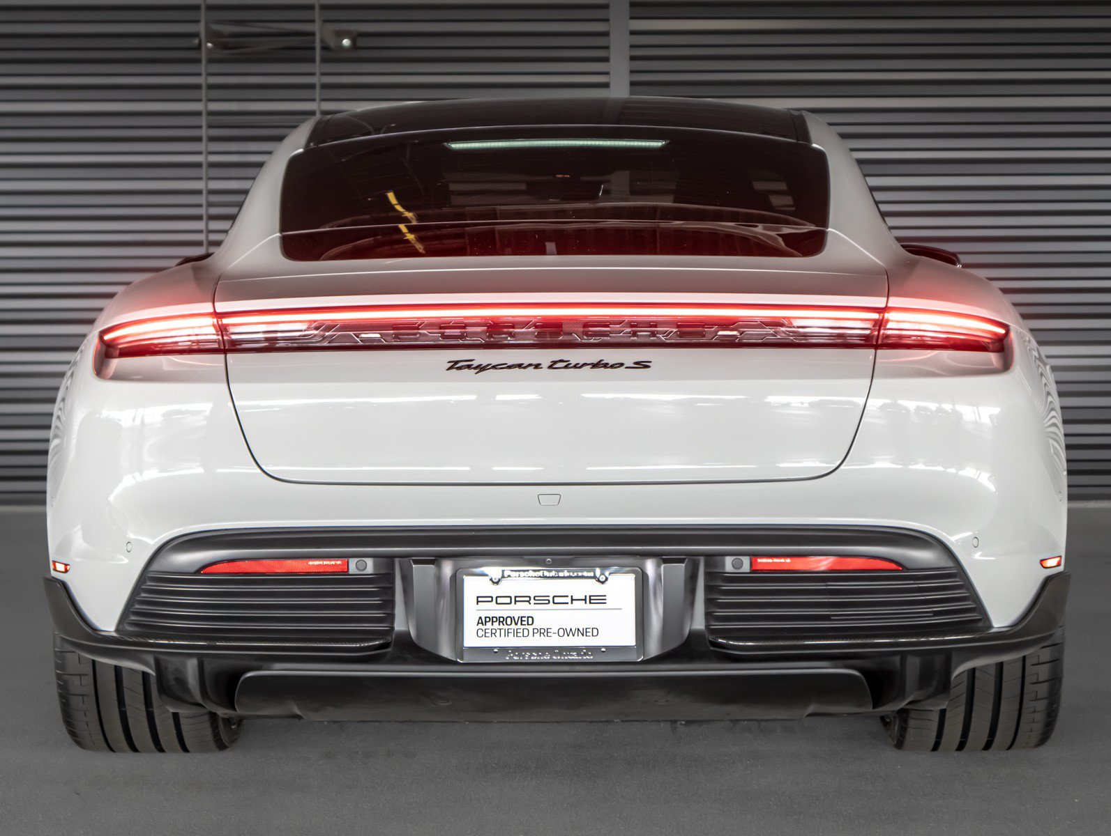 Certified 2022 Porsche Taycan Turbo S AWD/4WD image 10