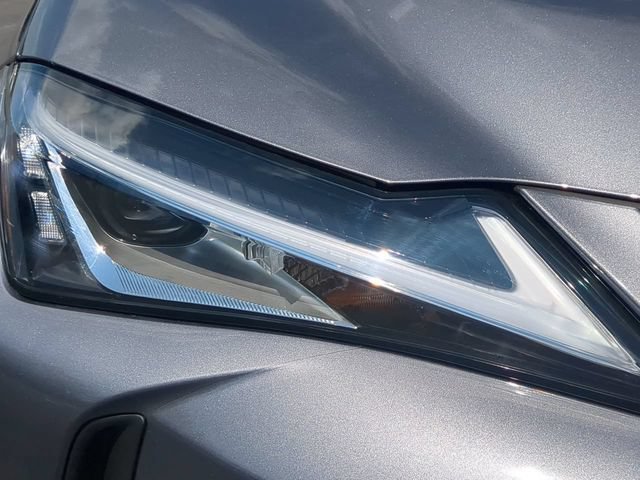 Used 2019 Lexus UX 250h w/ Premium Package AWD/4WD image 9