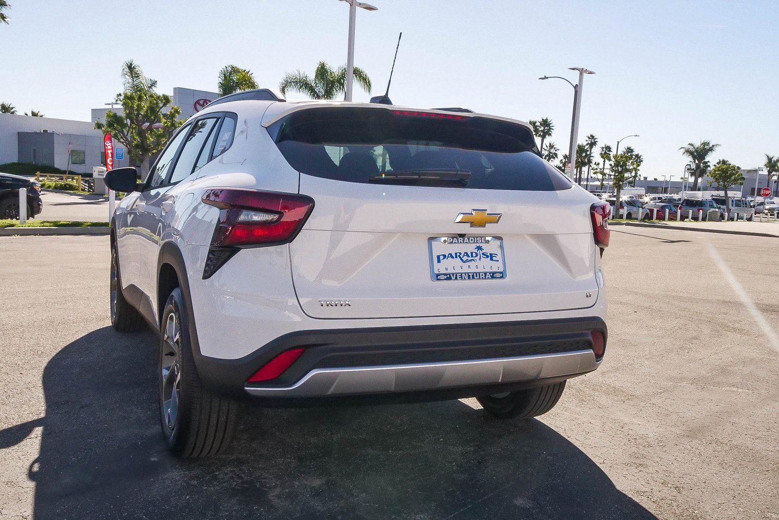 New 2026 Chevrolet Trax LT w/ Driver Confidence Package FWD image 7