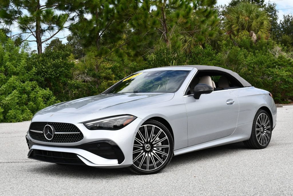 Used 2026 Mercedes-Benz CLE 450 4MATIC Cabriolet image 2