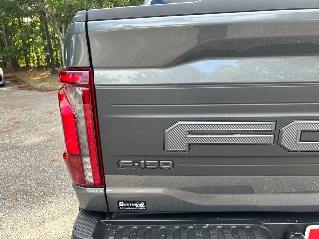 Used 2025 Ford F150 Raptor AWD/4WD image 11