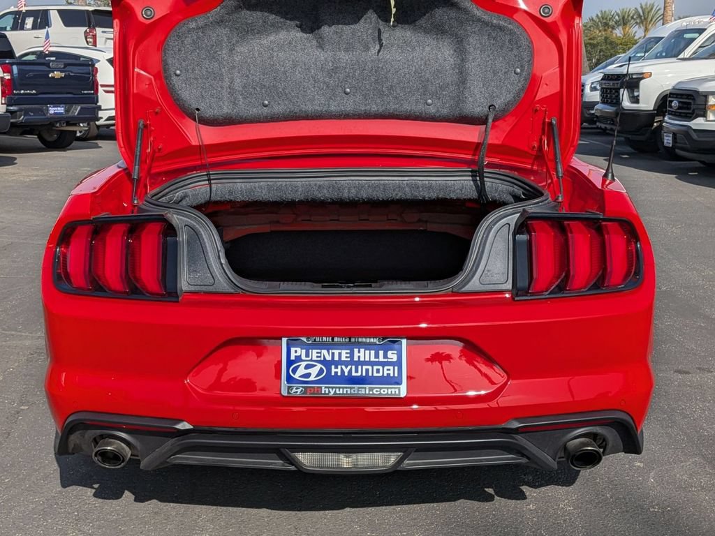 Used 2018 Ford Mustang Premium RWD image 29