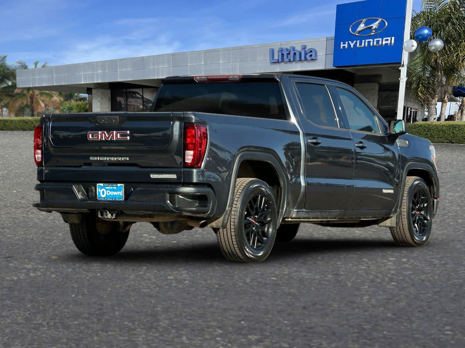 Used 2021 GMC Sierra 1500 Elevation RWD image 3