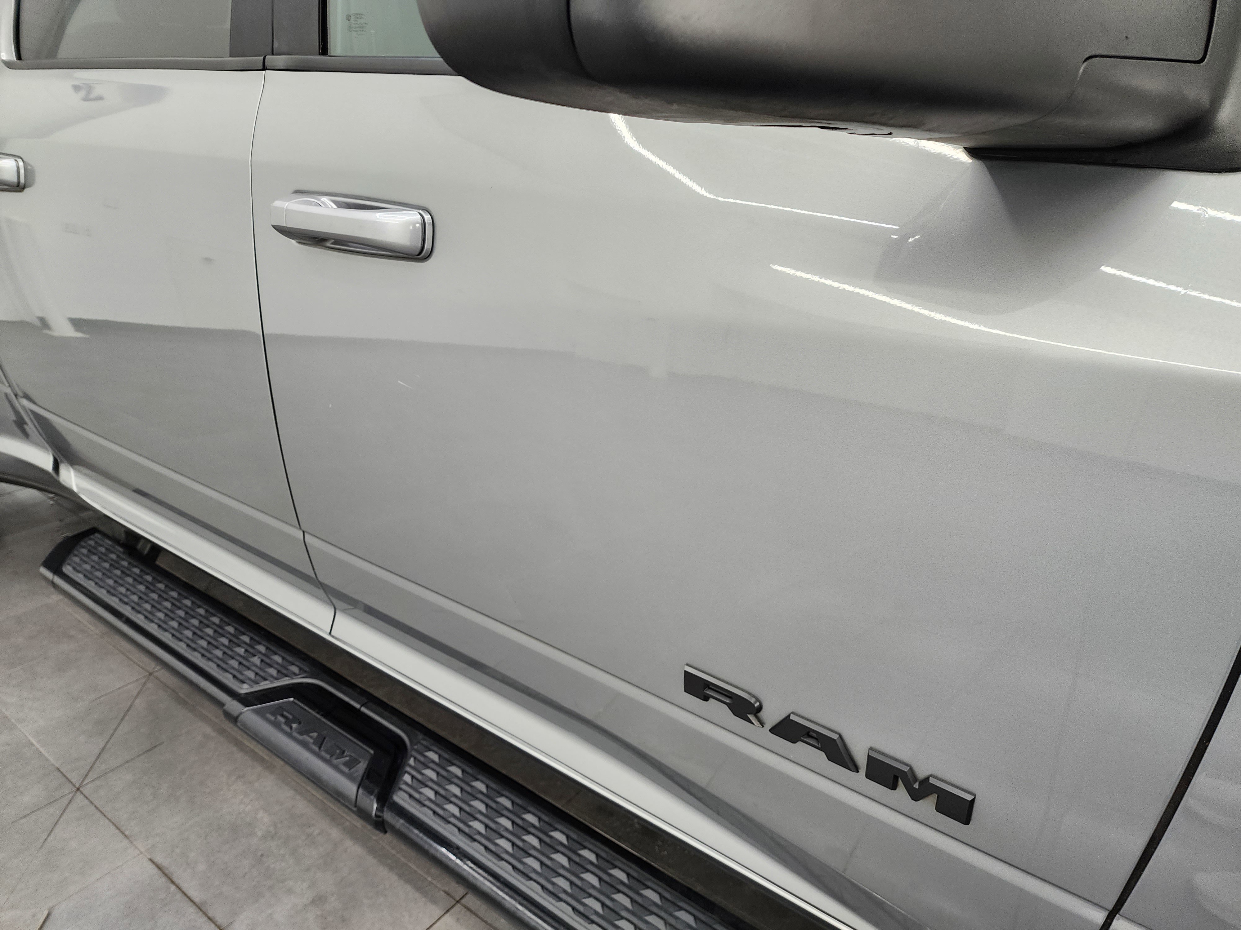 Used 2024 RAM 3500 Big Horn w/ Night Edition AWD/4WD image 26