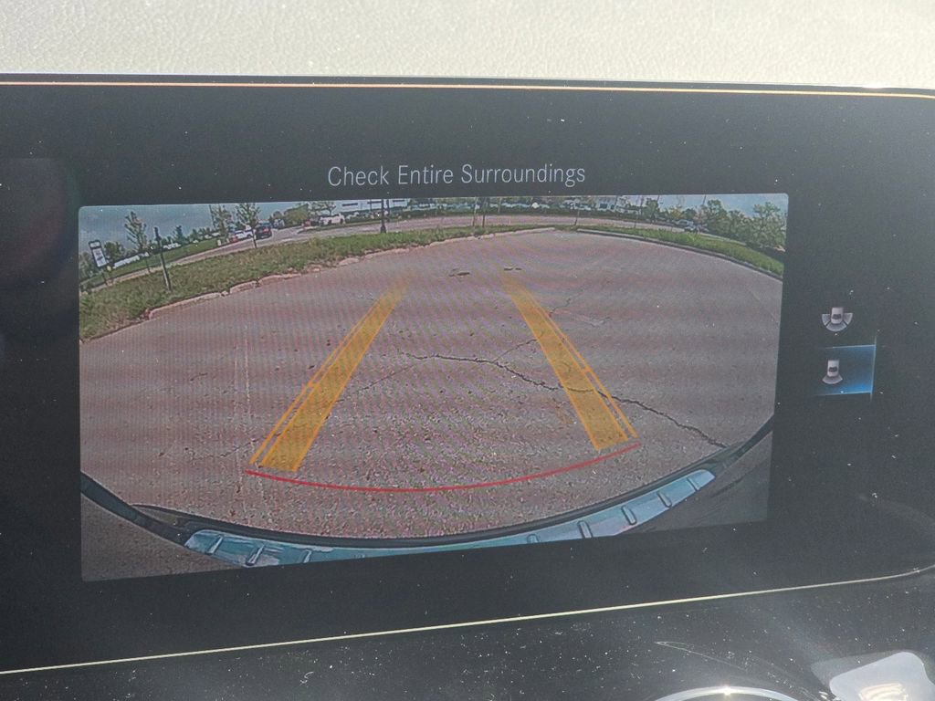Certified 2022 Mercedes-Benz GLA 250 4MATIC image 27