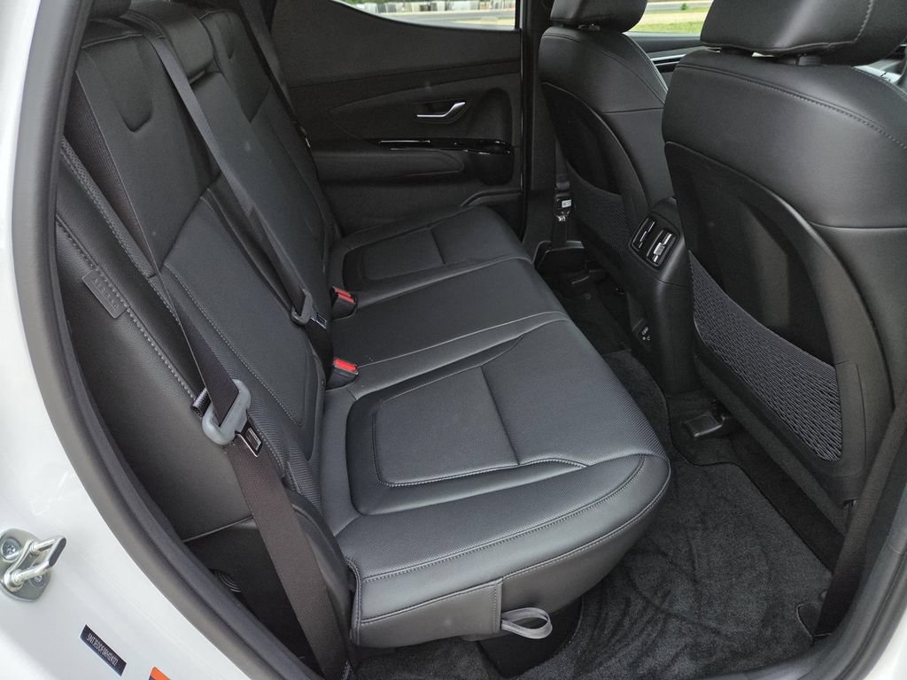 Used 2024 Hyundai Santa Cruz Limited AWD/4WD image 28